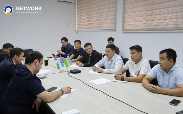 В Каракалпакстане состоялась встреча руководства Агентства миграции с представителями частных агентств занятости