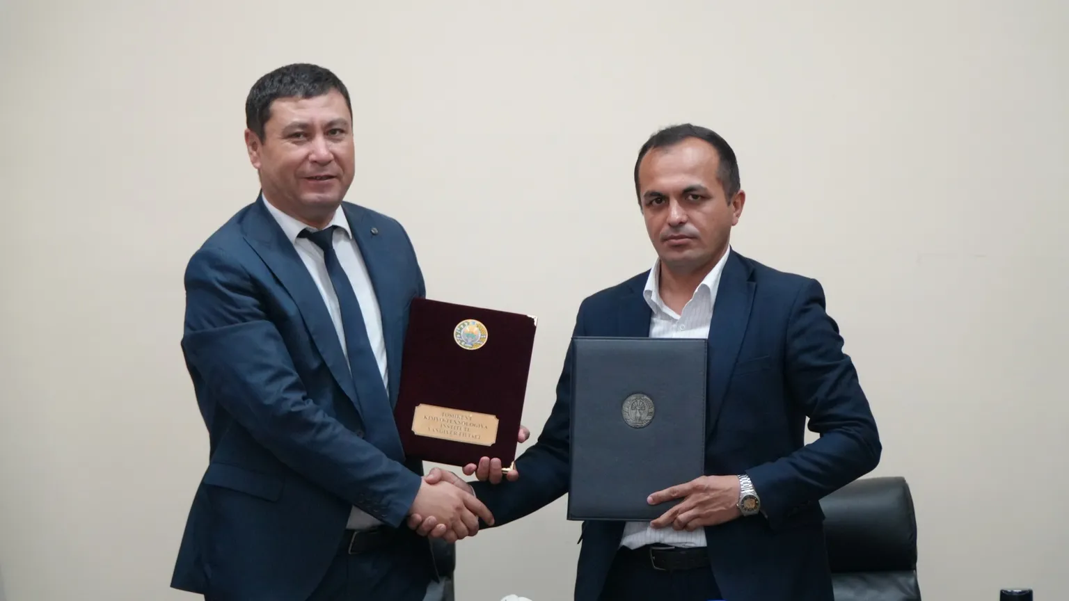 A memorandum of cooperation was signed between Getwork private employment agency and the Yangiyer branch of Tashkent Institute of Chemical Technology